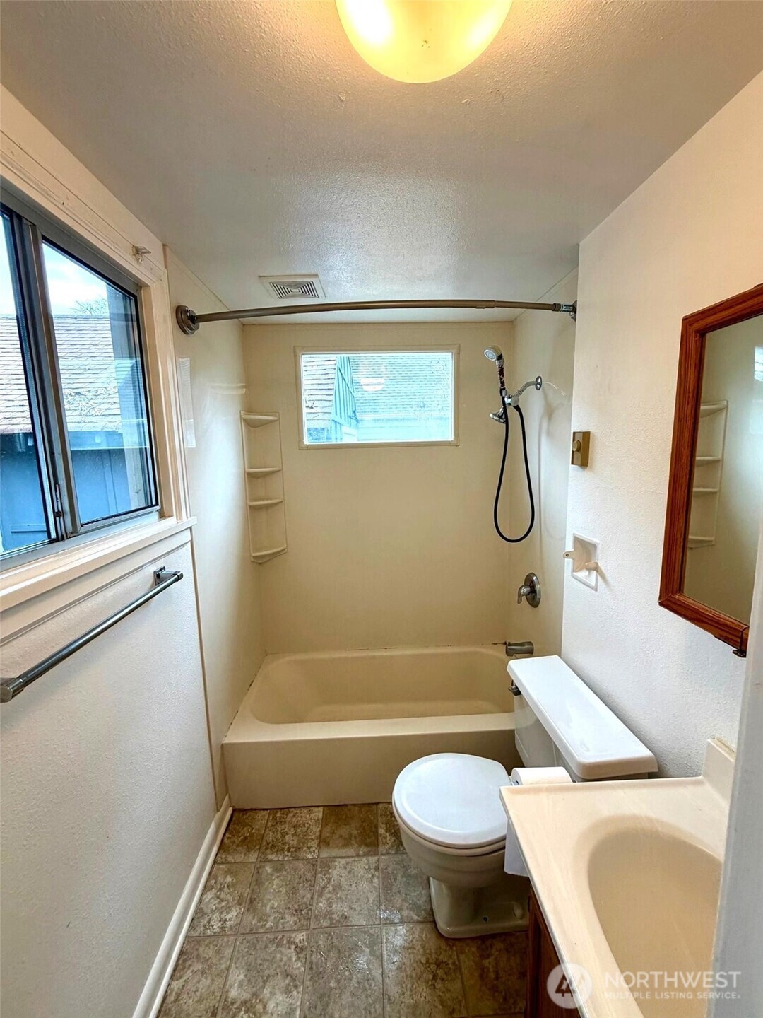 8727 Moreland Avenue SW, Lakewood, WA 98498