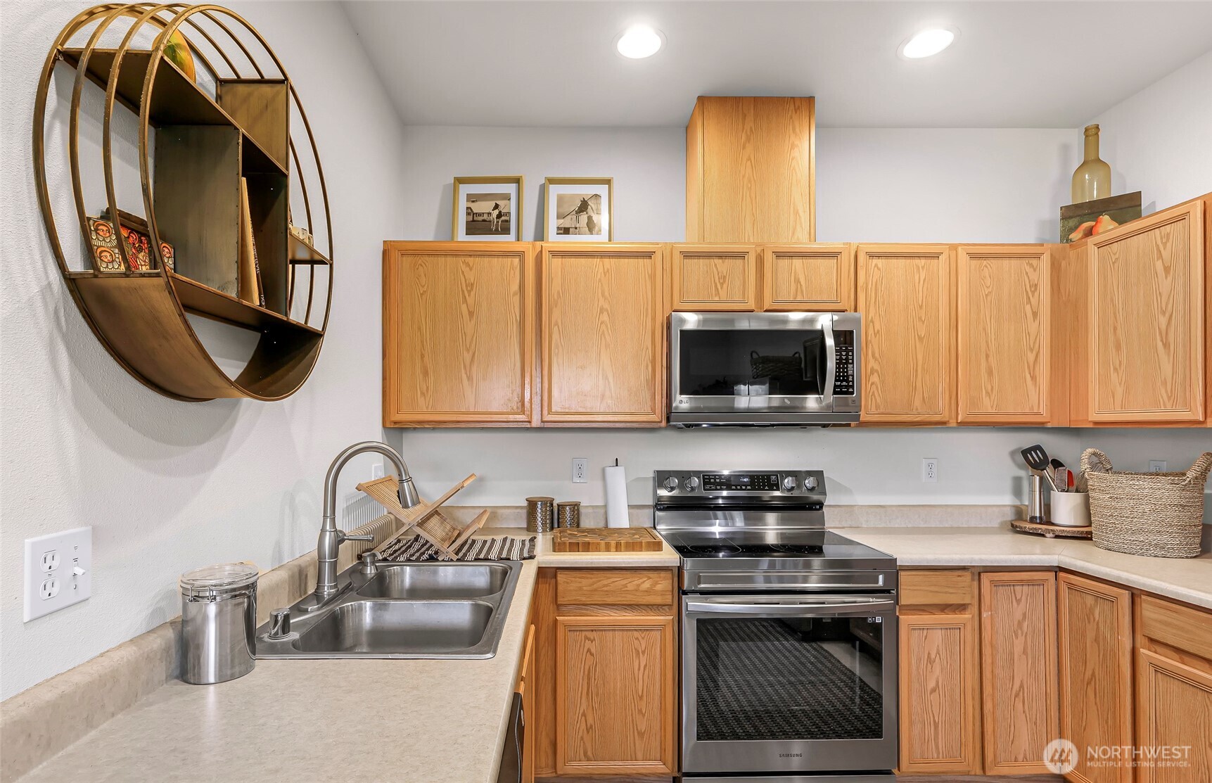 1305 Boon Street #209, Sumas, WA 98295