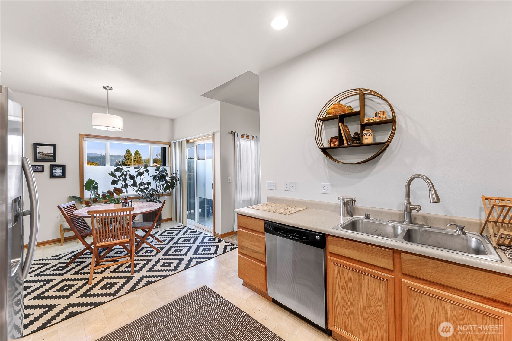 1305 Boon Street #209, Sumas, WA 98295