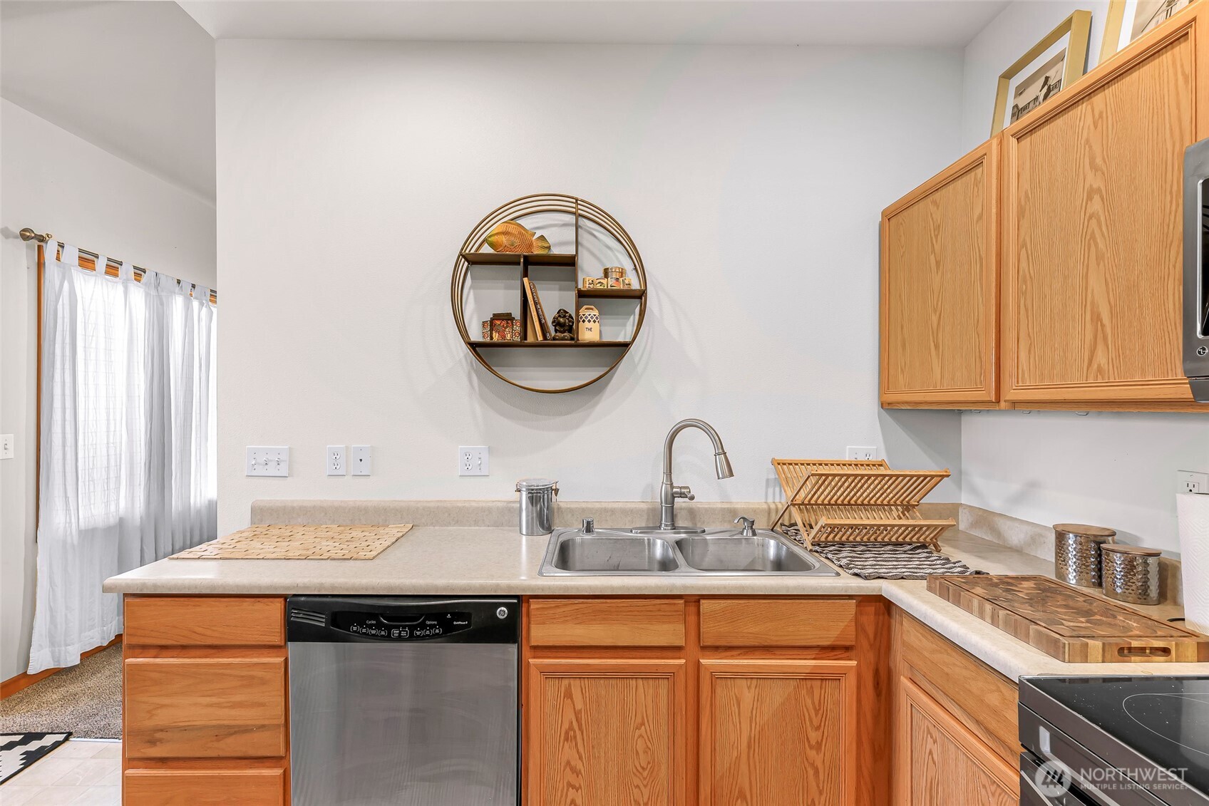 1305 Boon Street #209, Sumas, WA 98295