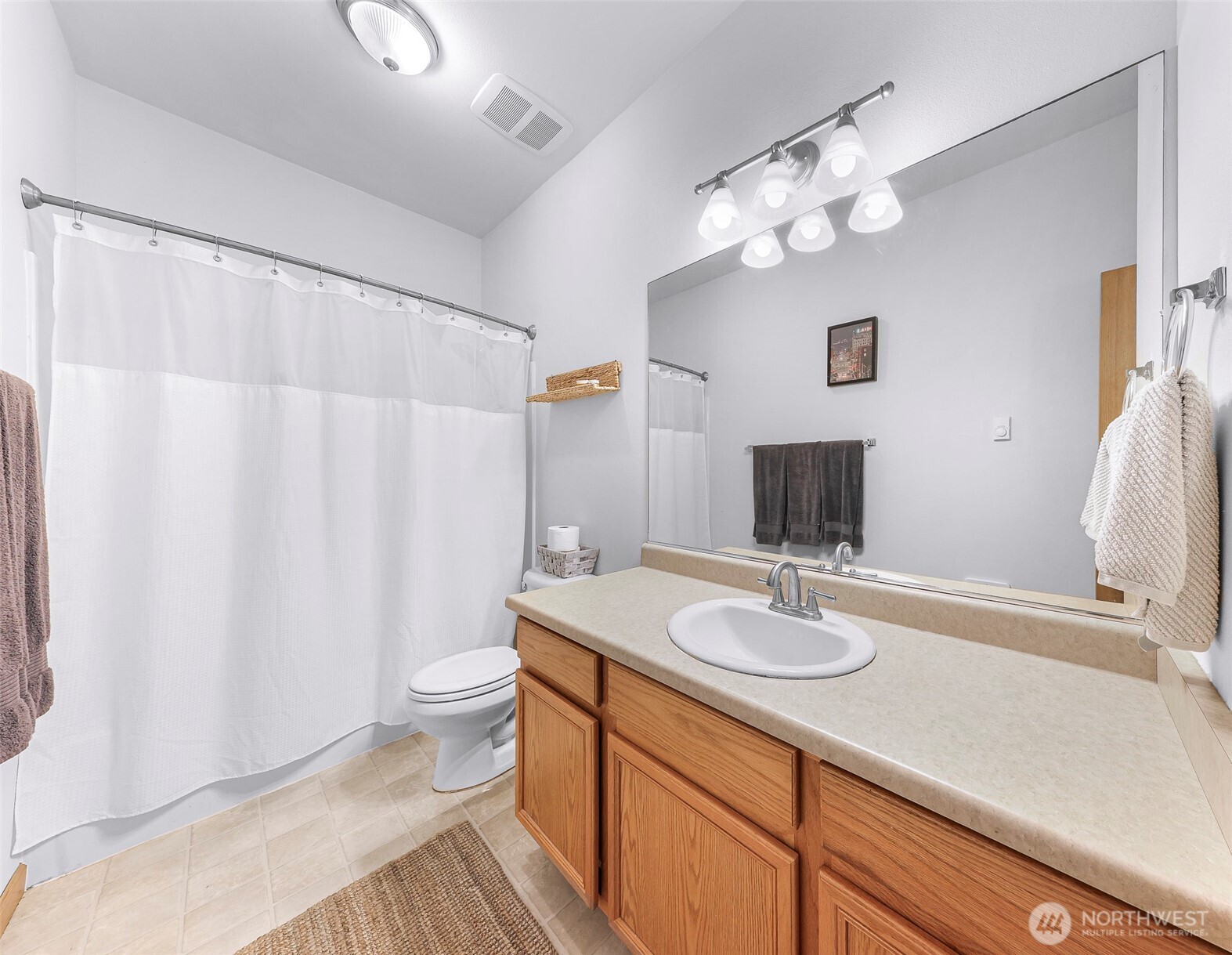 1305 Boon Street #209, Sumas, WA 98295