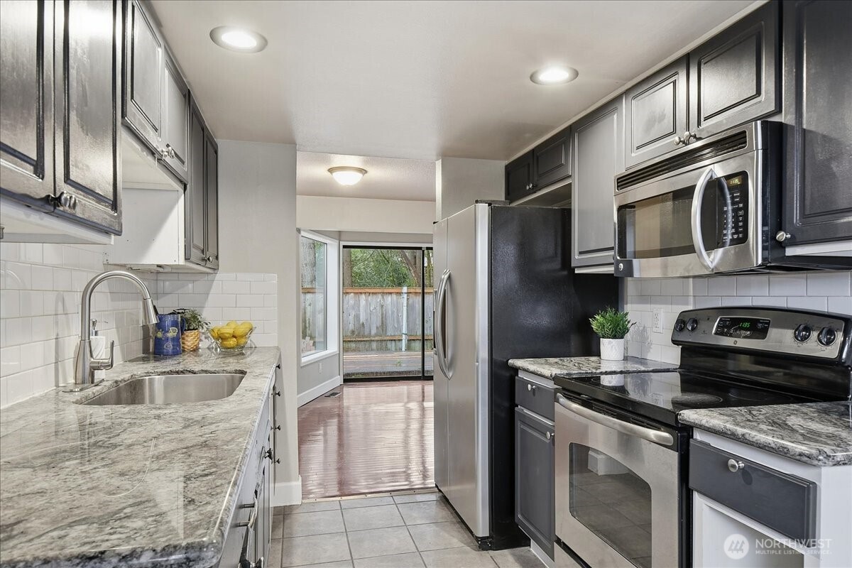 1596 Aberdeen Court SE, Renton, WA 98055