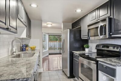 1596 Aberdeen Court SE, Renton, WA 98055