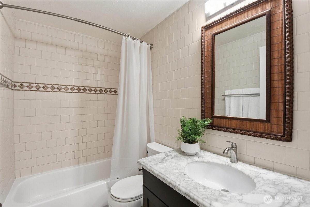 1596 Aberdeen Court SE, Renton, WA 98055