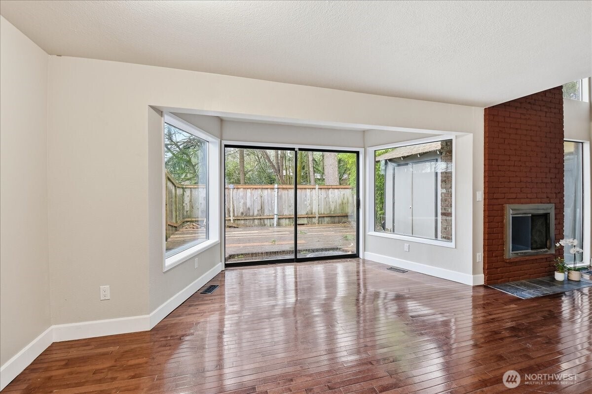 1596 Aberdeen Court SE, Renton, WA 98055