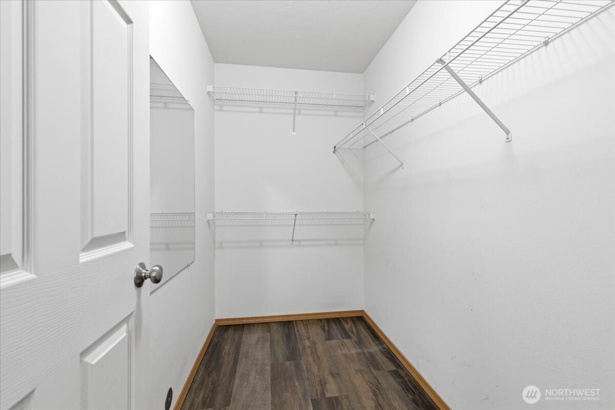 1101 W Luta Street , Moses Lake, WA 98837