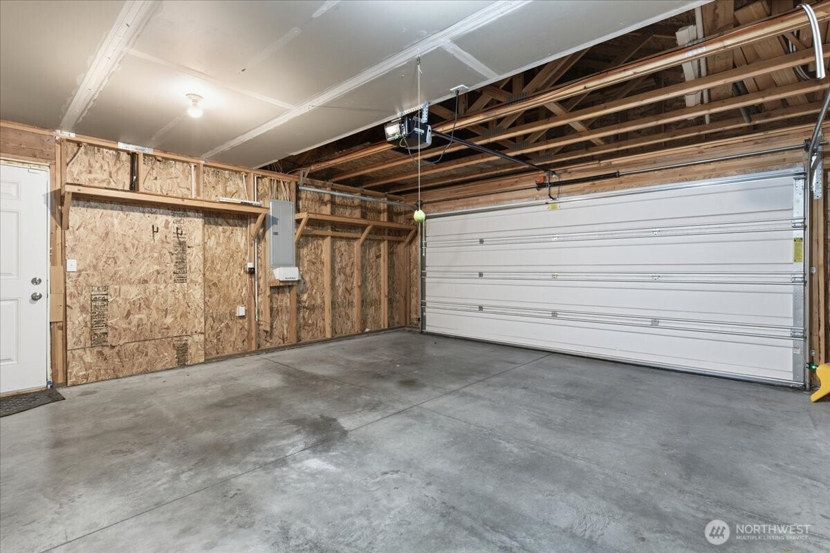 1101 W Luta Street , Moses Lake, WA 98837