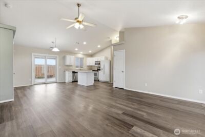 1101 W Luta Street , Moses Lake, WA 98837 - Photo 4