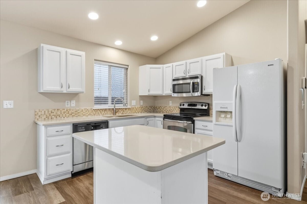 1101 W Luta Street , Moses Lake, WA 98837