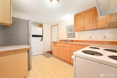 12019 B 25th Avenue NE, Seattle, WA 98125 - Photo 35