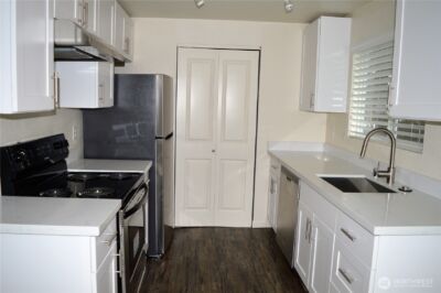 9724 6th Avenue NW #B, Seattle, WA 98117 - Photo 4