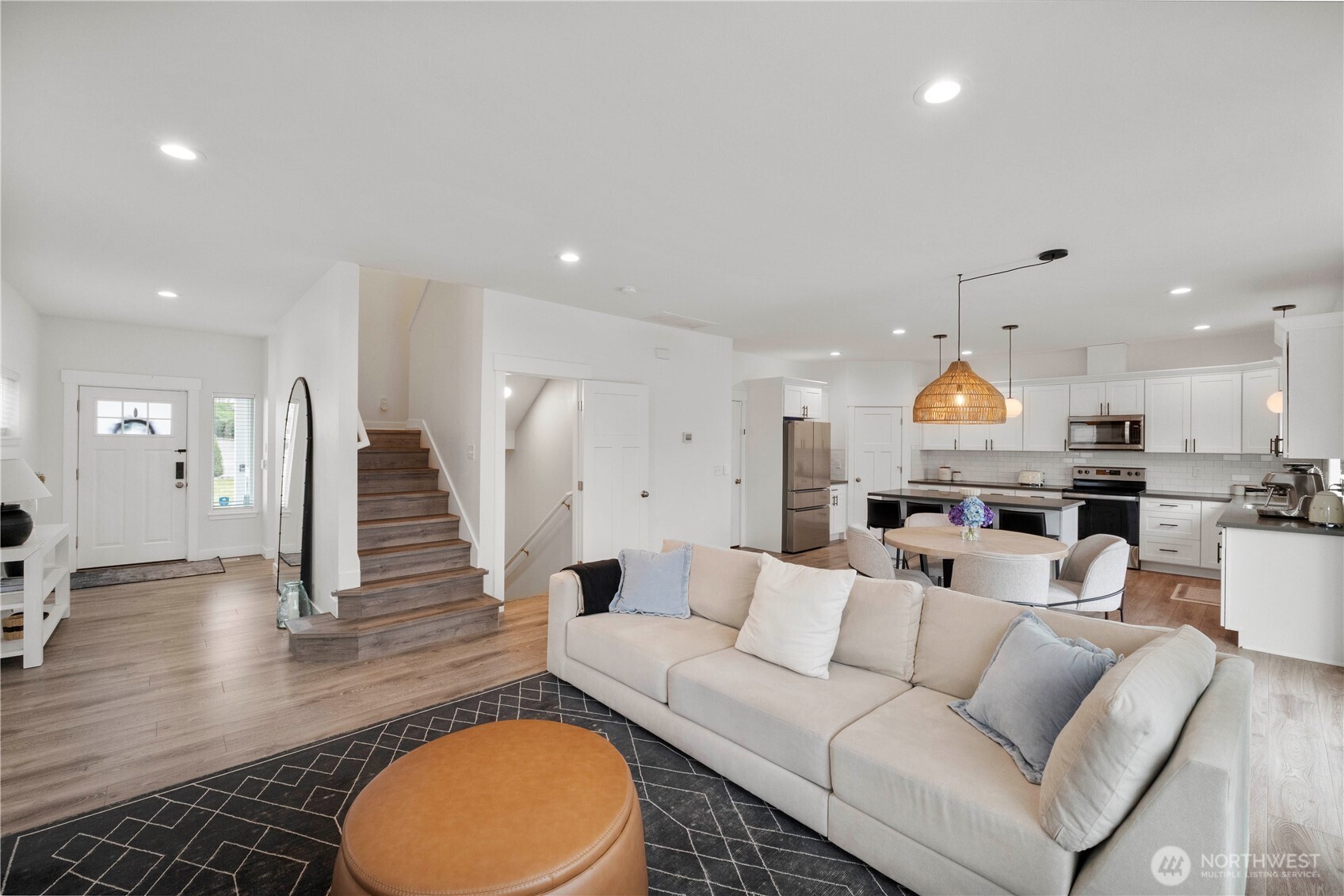 3575 E Grandview Avenue , Tacoma, WA 98404