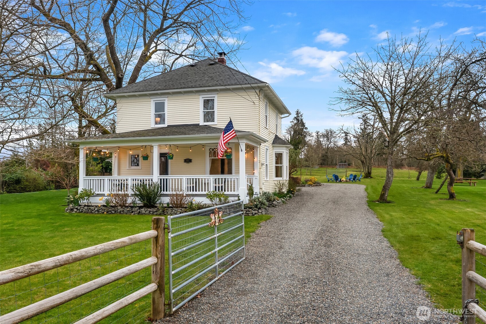 6007 SW 240th Street , Vashon, WA 98070