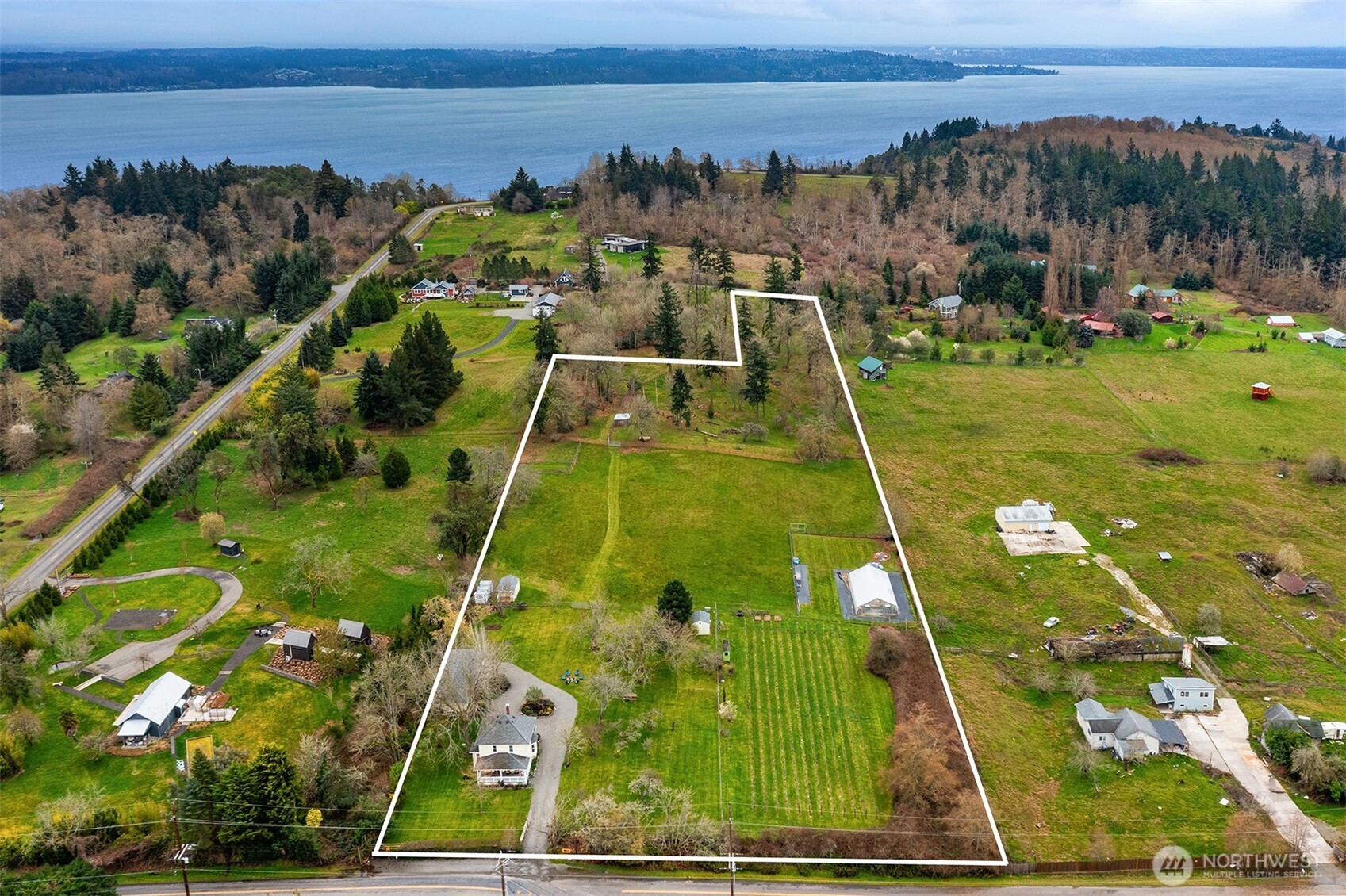 6007 SW 240th Street , Vashon, WA 98070