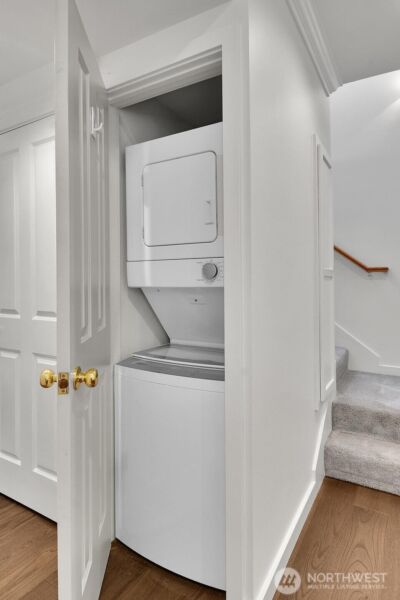 1800 10th Avenue W #1800, Seattle, WA 98119 - Photo 12