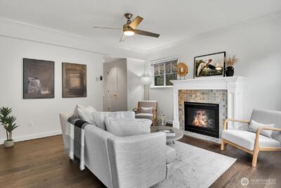 1800 10th Avenue W #1800, Seattle, WA 98119 - Photo 3