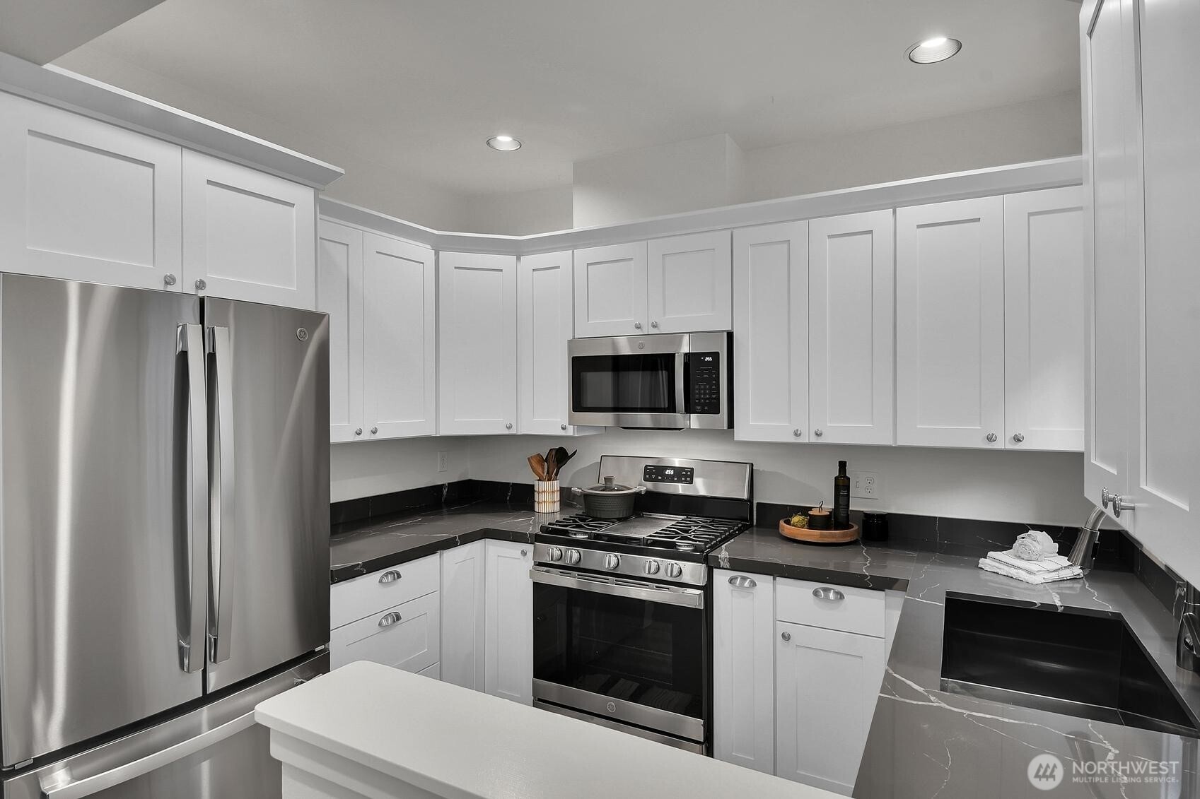 1800 10th Avenue W #1800, Seattle, WA 98119