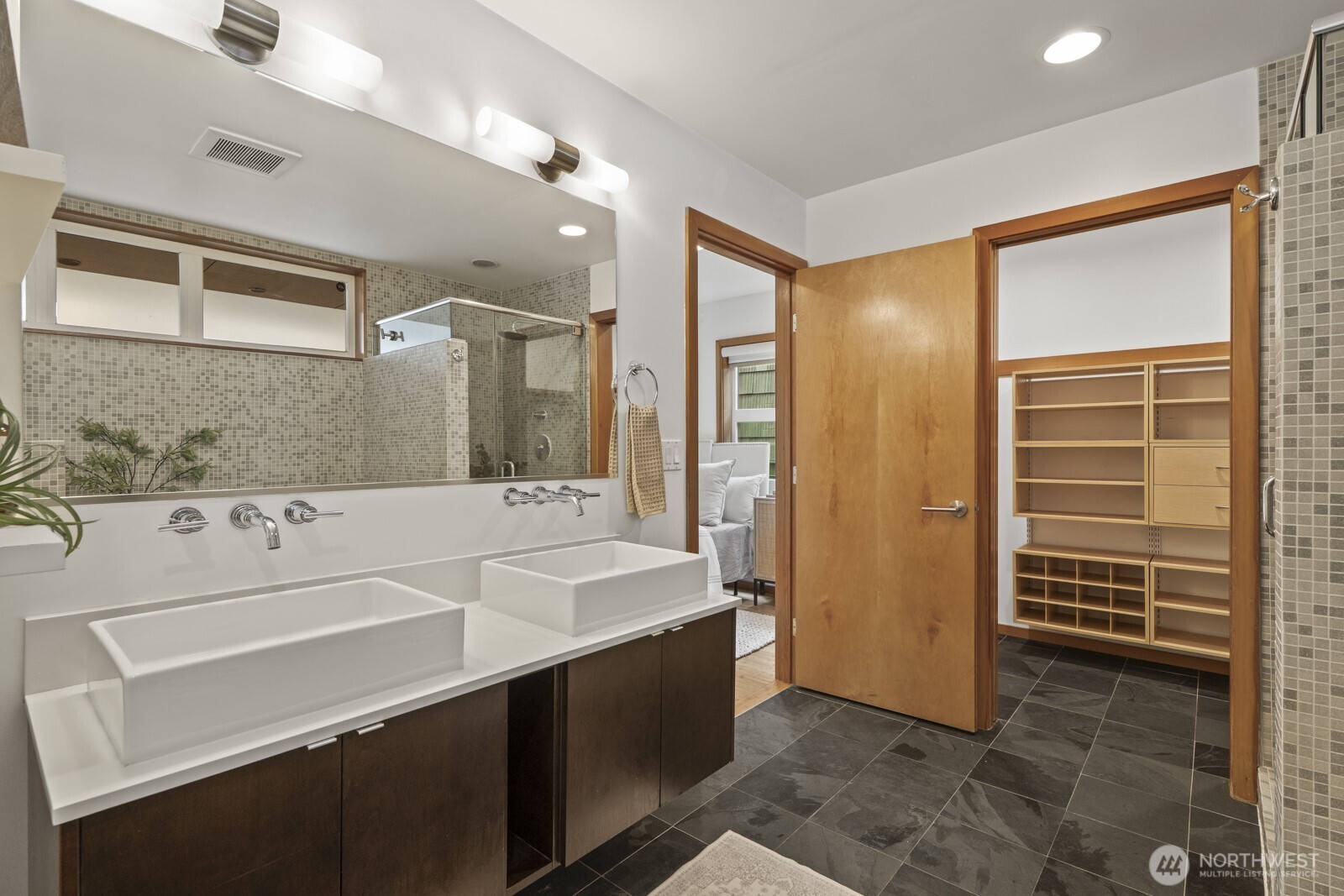 1530 18th Avenue S, Seattle, WA 98144