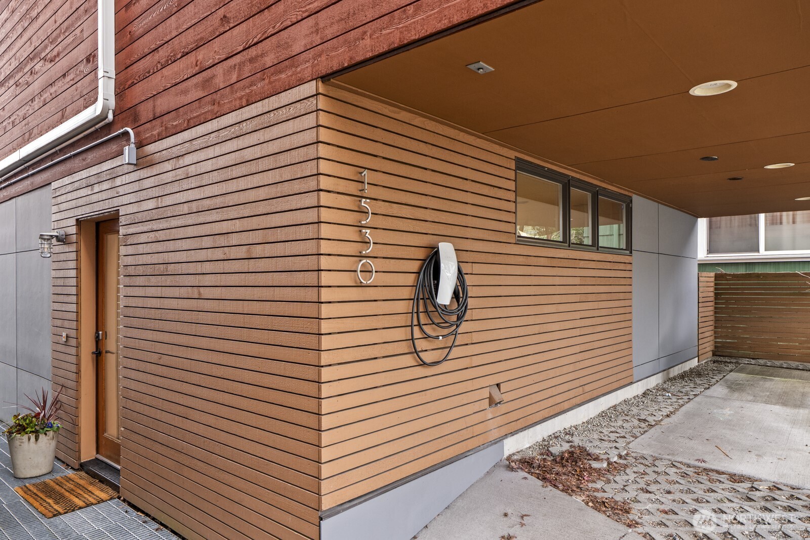 1530 18th Avenue S, Seattle, WA 98144