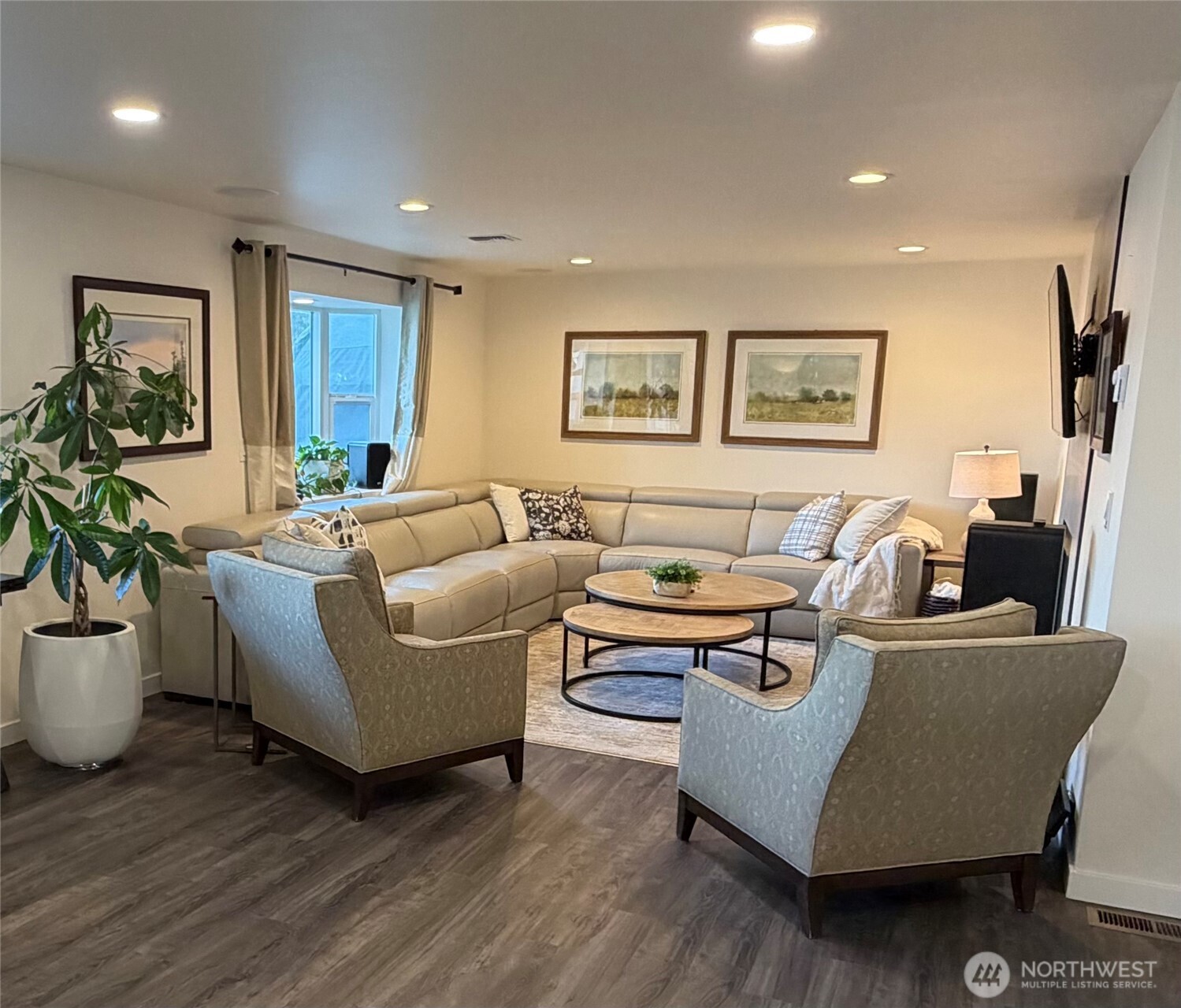 432 8th Street , Blaine, WA 98230