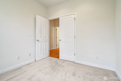 722 239th Lane SE, Sammamish, WA 98074 - Photo 13