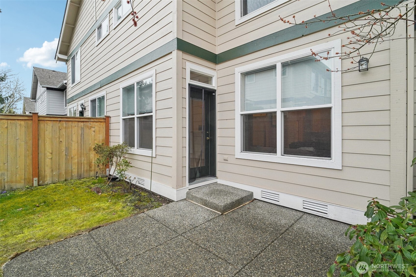 722 239th Lane SE, Sammamish, WA 98074