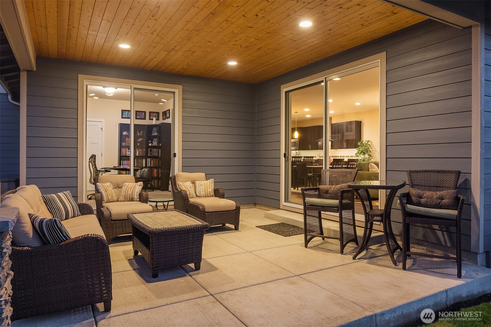 12974 SE 288th Place , Auburn, WA 98092