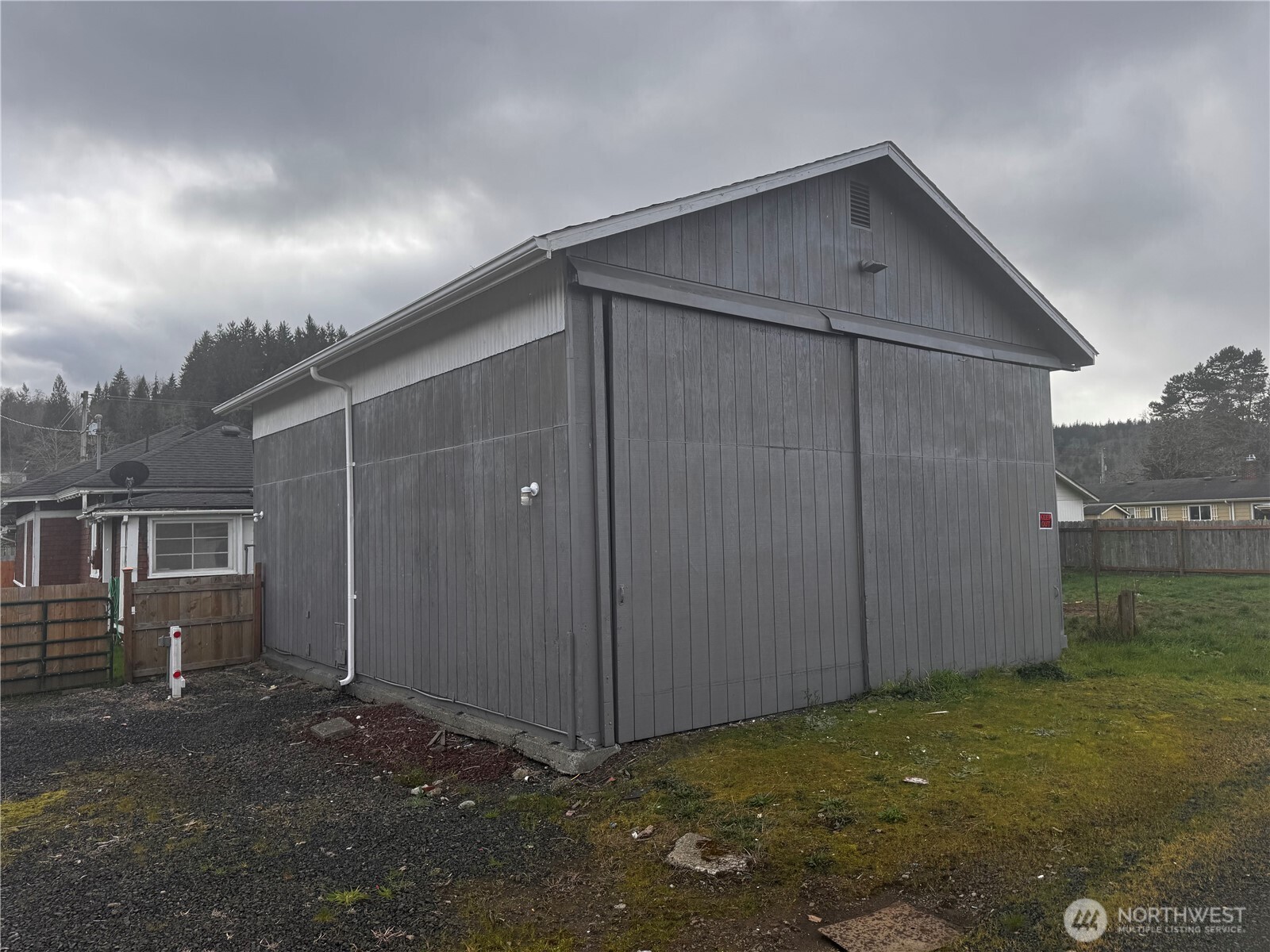 517 Water Street , South Bend, WA 98586