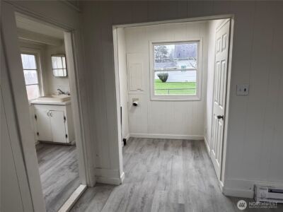 517 Water Street , South Bend, WA 98586 - Photo 3