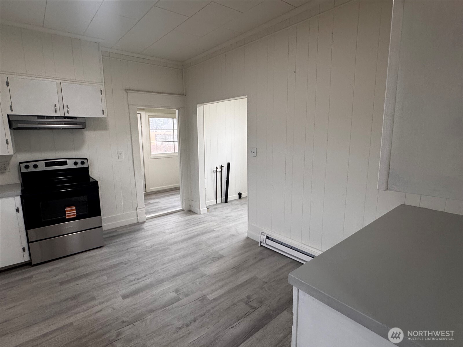 517 Water Street , South Bend, WA 98586