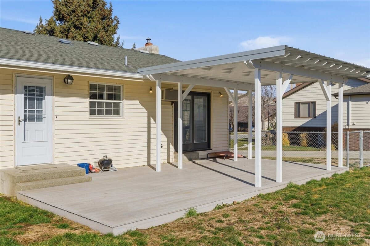 707 Spruce Street , Coulee Dam, WA 99116