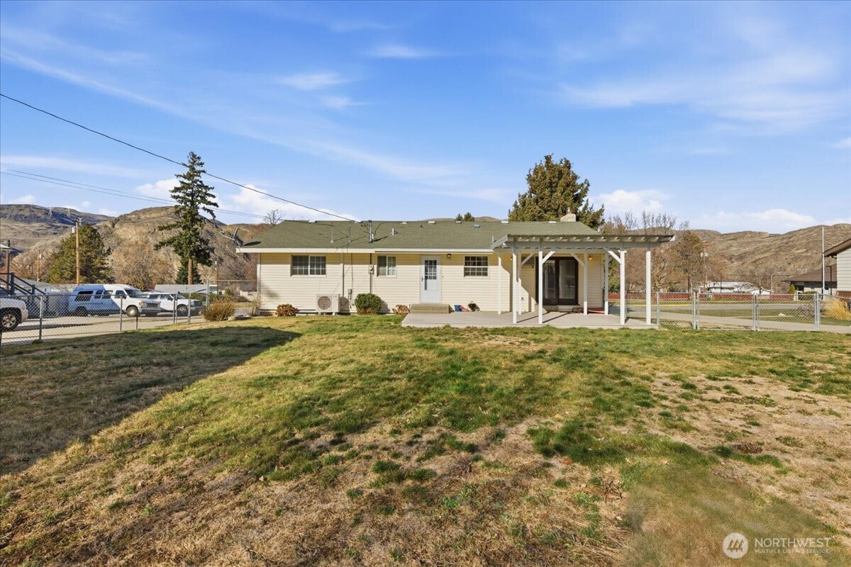 707 Spruce Street , Coulee Dam, WA 99116