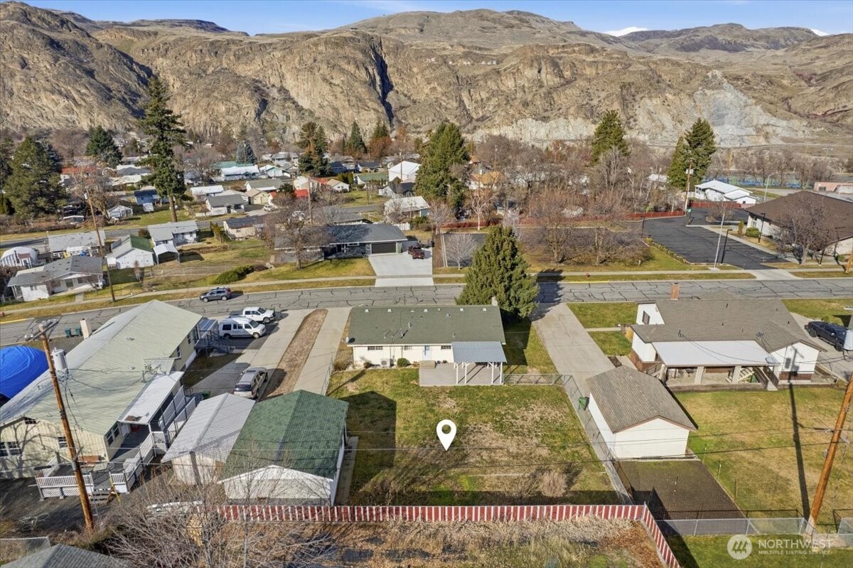 707 Spruce Street , Coulee Dam, WA 99116