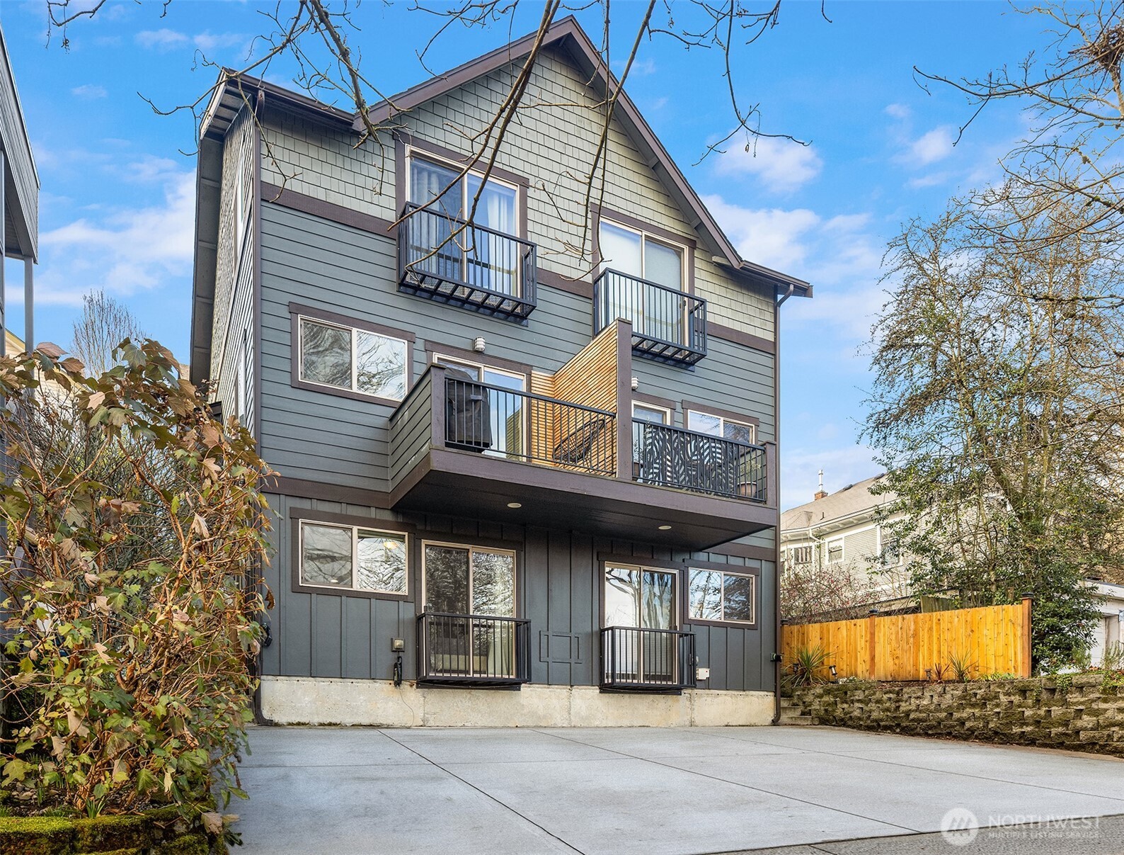 218 24th Avenue E #A, Seattle, WA 98112