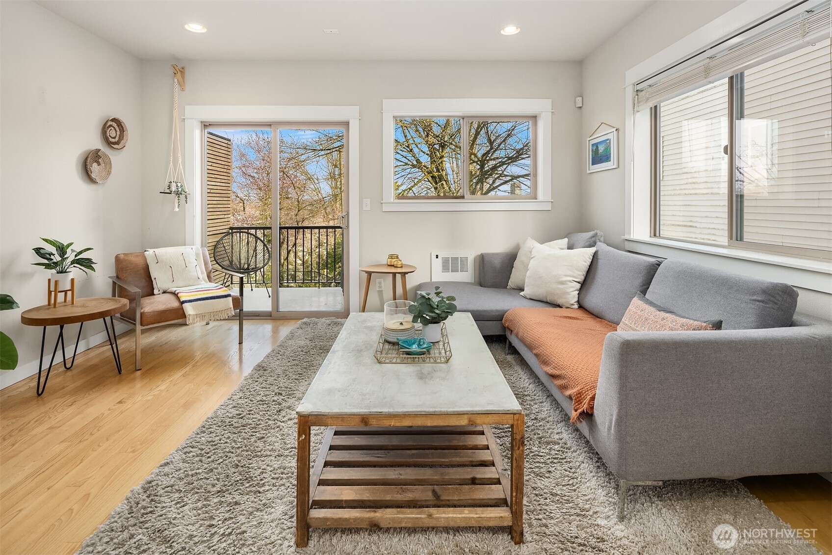 218 24th Avenue E #A, Seattle, WA 98112