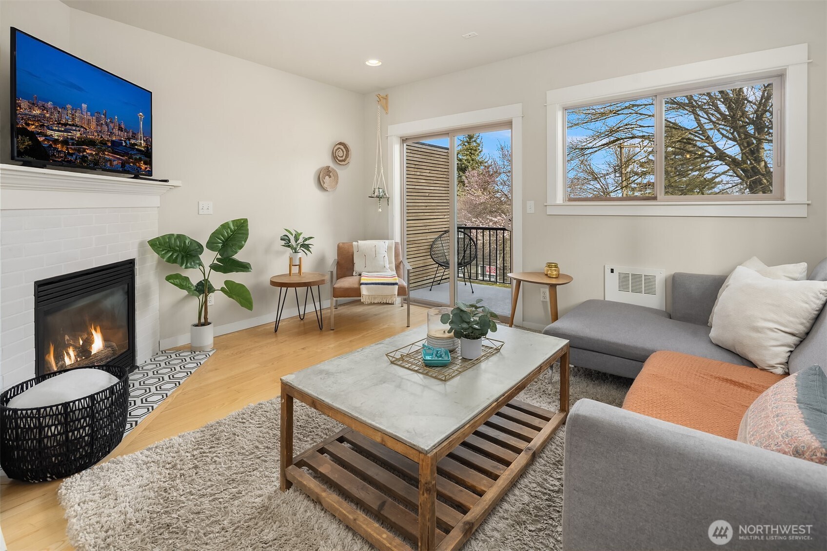 218 24th Avenue E #A, Seattle, WA 98112