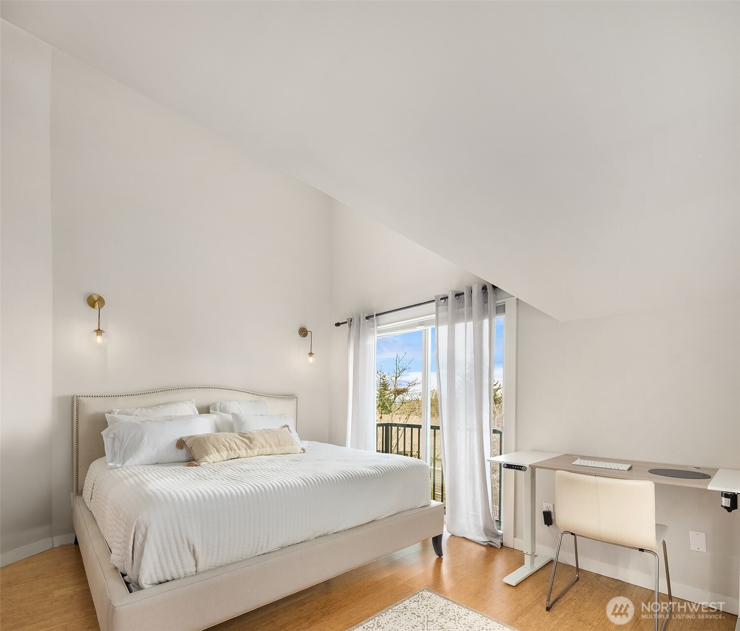 218 24th Avenue E #A, Seattle, WA 98112