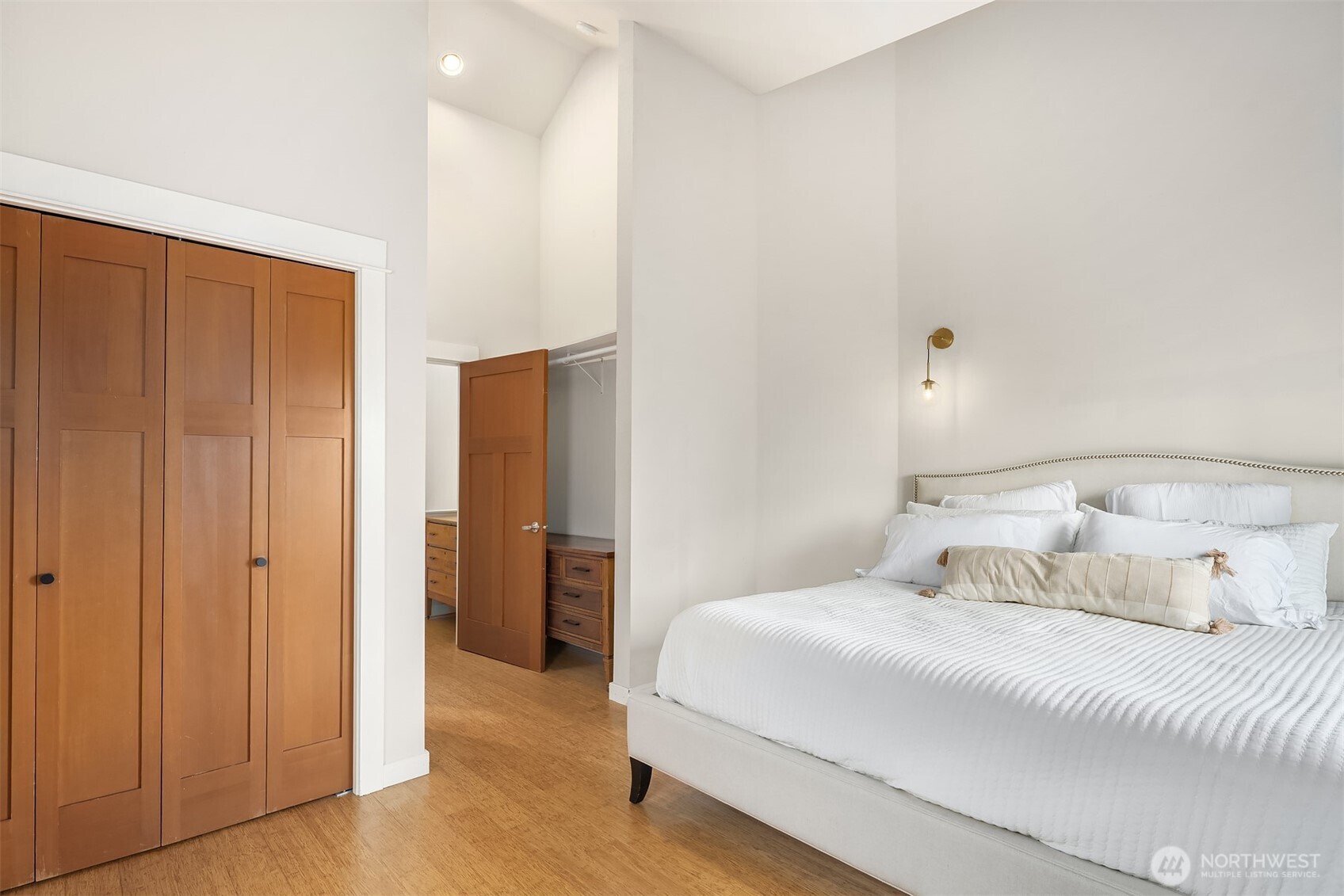 218 24th Avenue E #A, Seattle, WA 98112