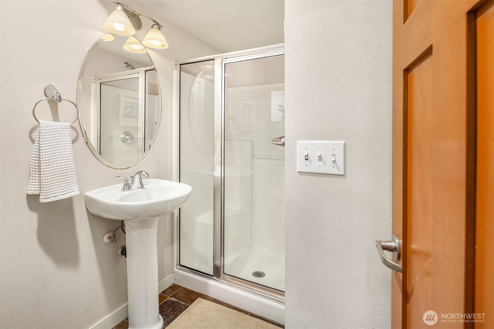 218 24th Avenue E #A, Seattle, WA 98112