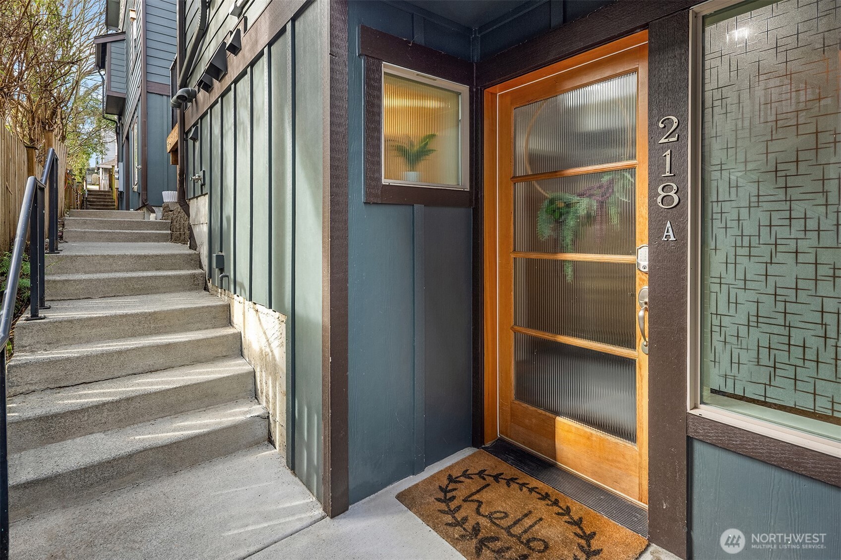 218 24th Avenue E #A, Seattle, WA 98112