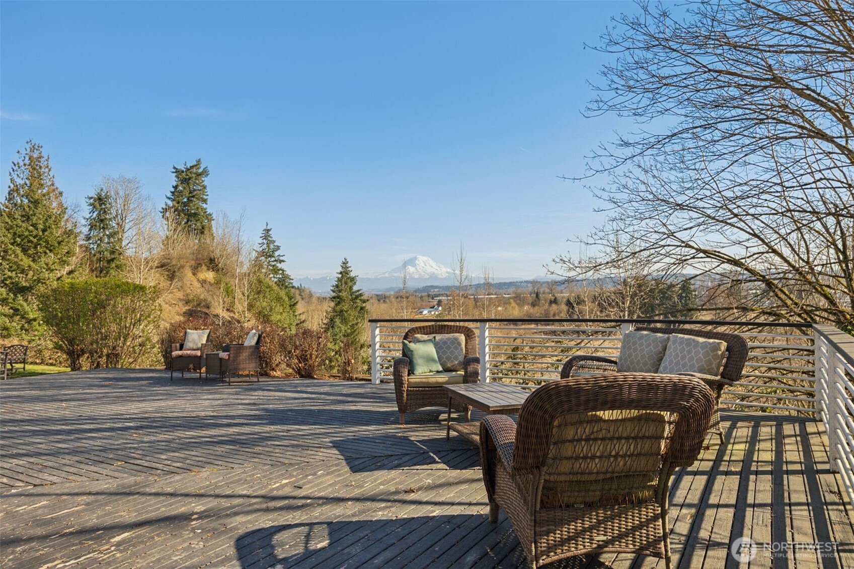 3827 90th Avenue E, Edgewood, WA 98371