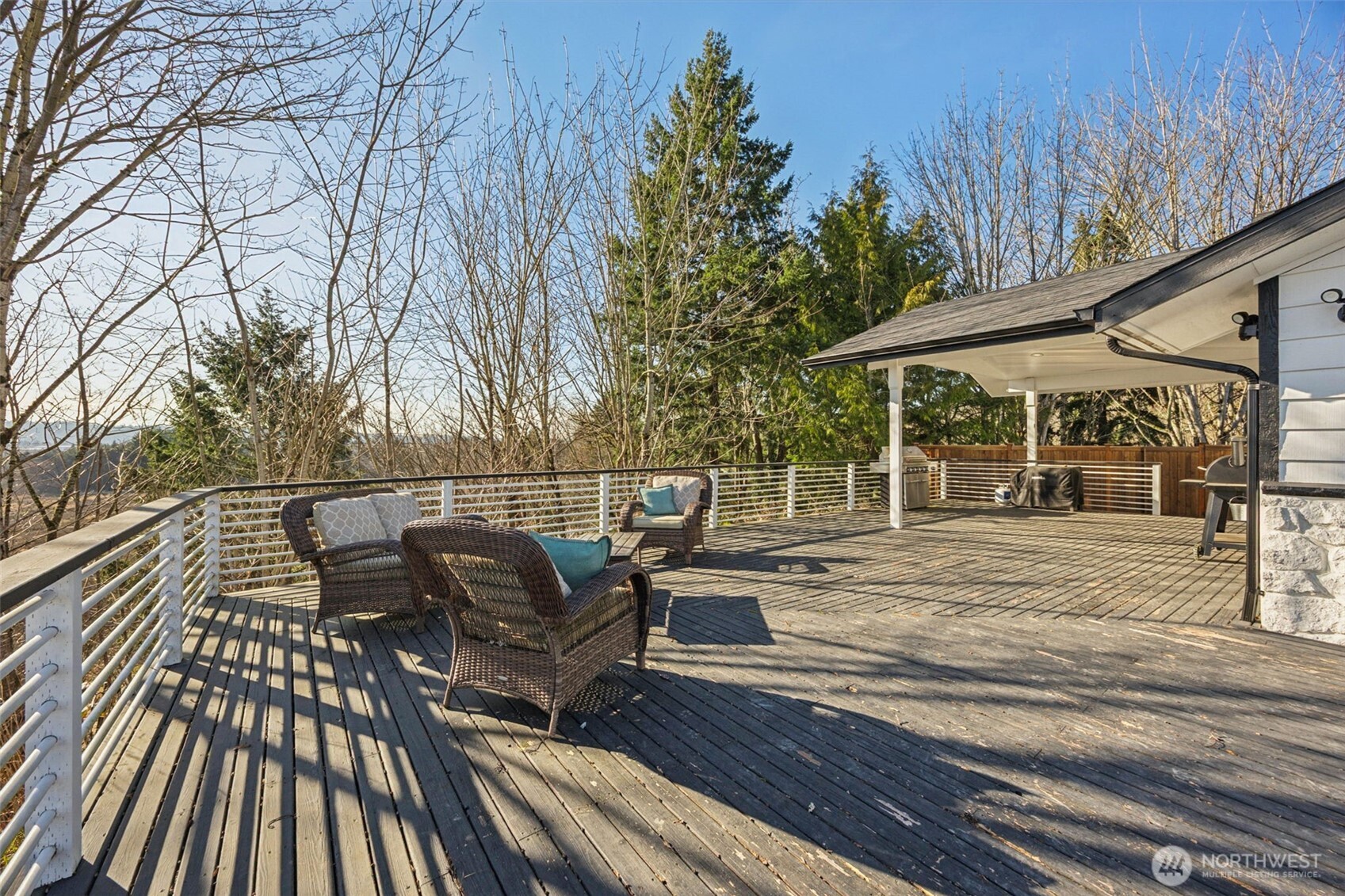 3827 90th Avenue E, Edgewood, WA 98371