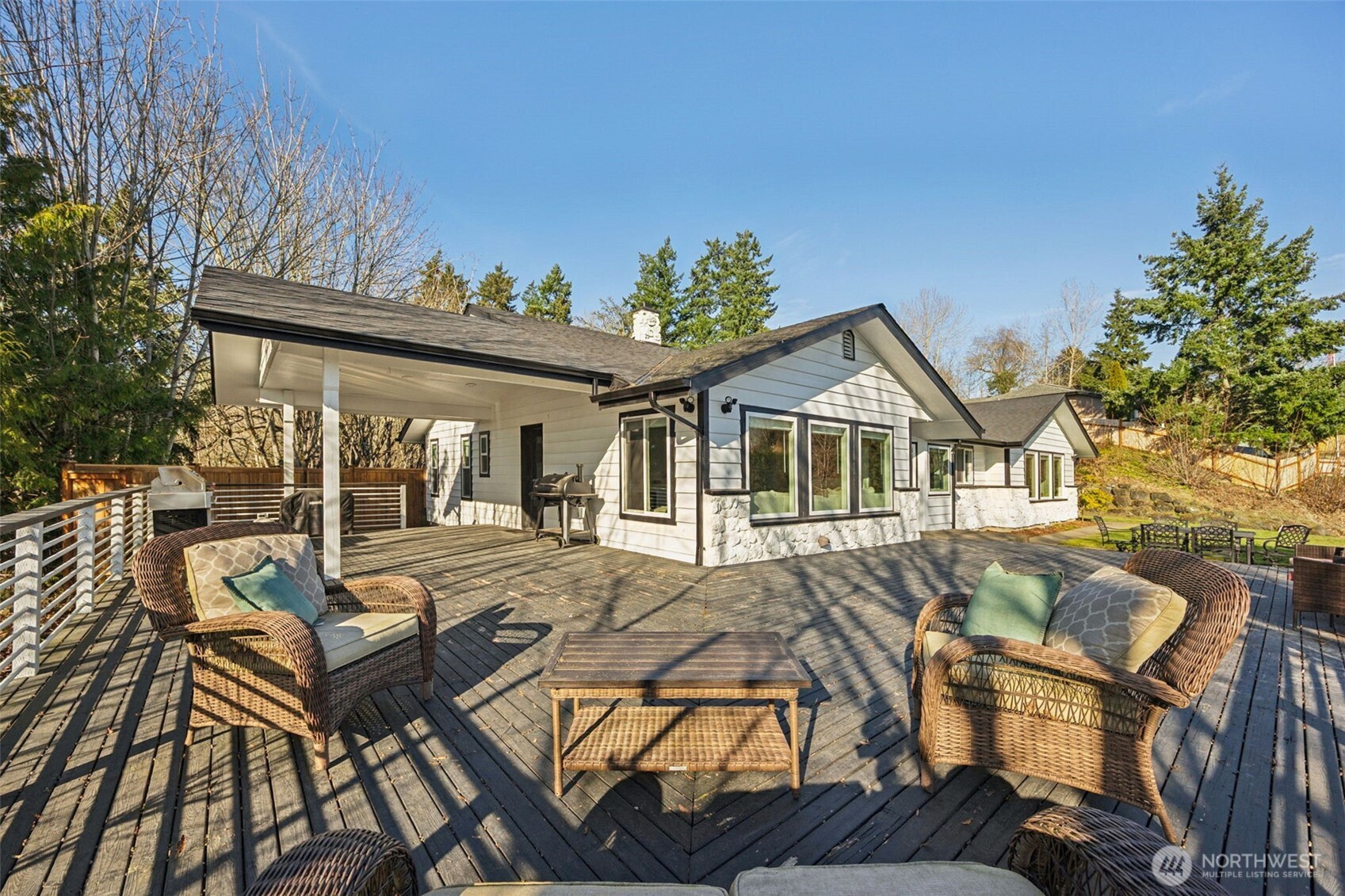 3827 90th Avenue E, Edgewood, WA 98371