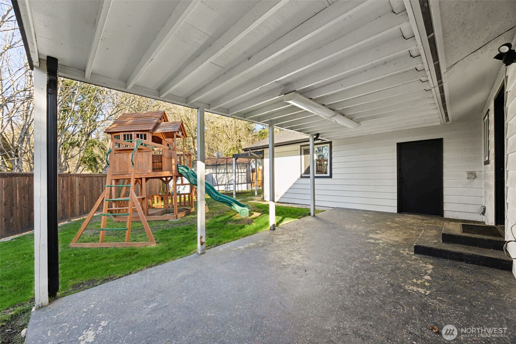 3827 90th Avenue E, Edgewood, WA 98371