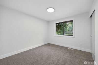 8627 29th Street Ct E, Edgewood, WA 98371 - Photo 6