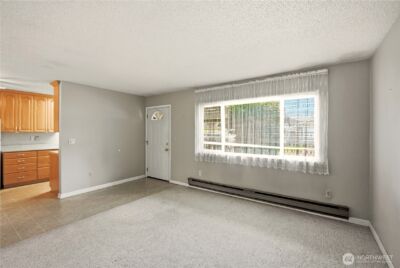 708 Marion Lane SE, Puyallup, WA 98372 - Photo 3