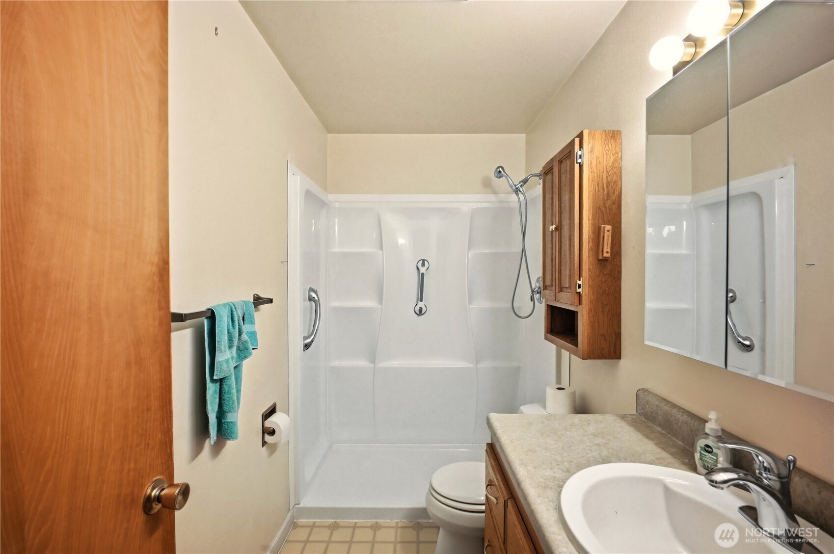 708 Marion Lane SE, Puyallup, WA 98372