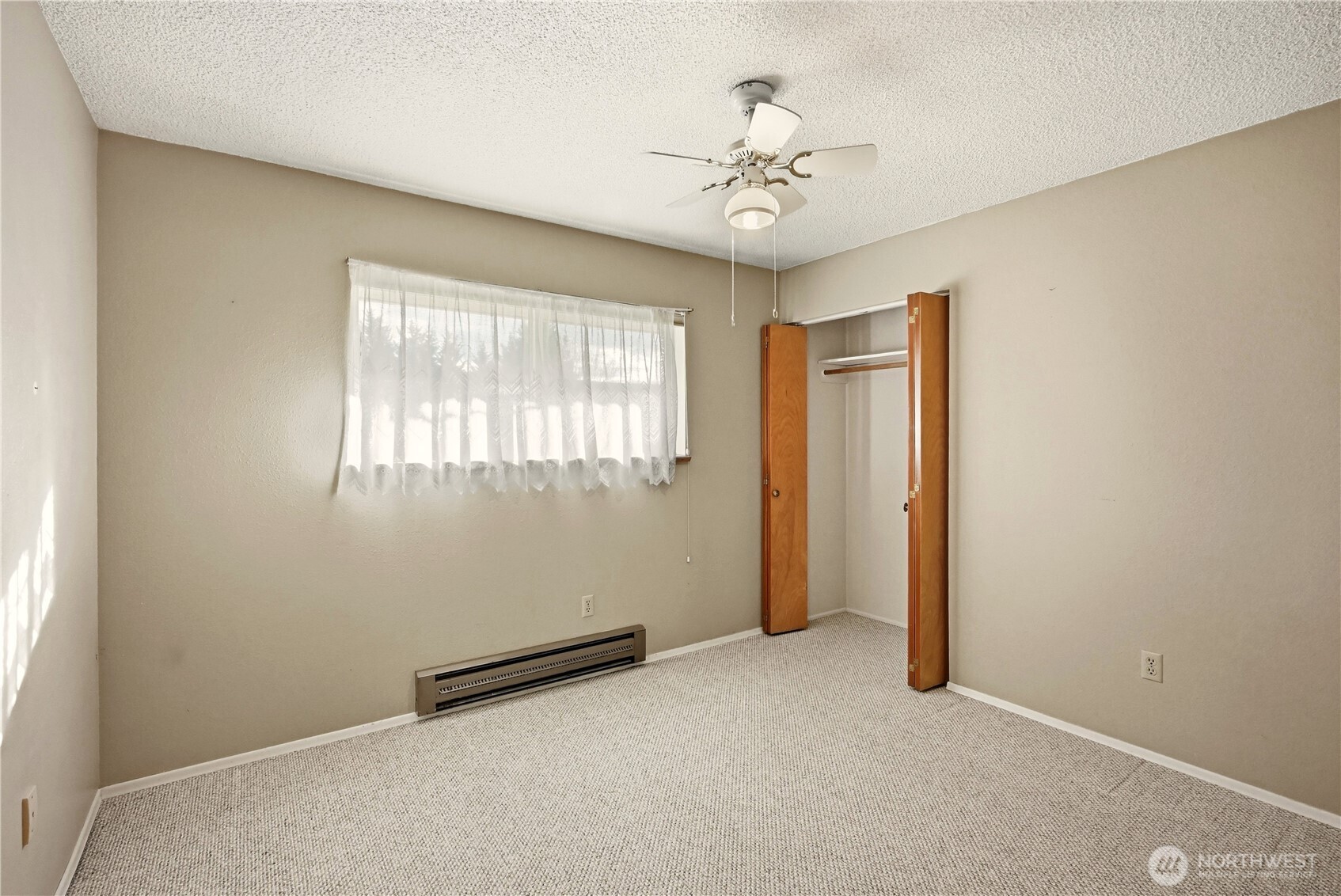 708 Marion Lane SE, Puyallup, WA 98372