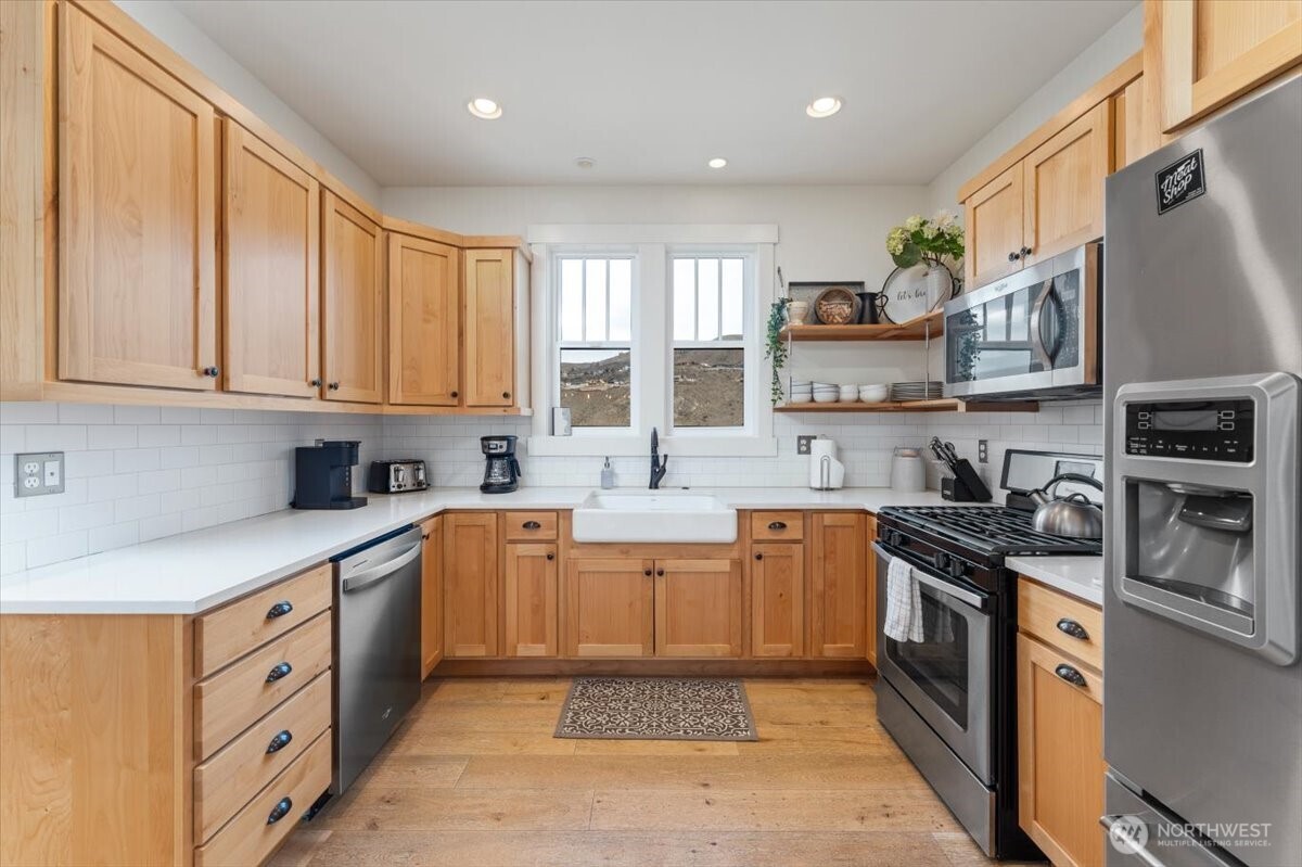 118 Porcupine Lane , Chelan, WA 98816