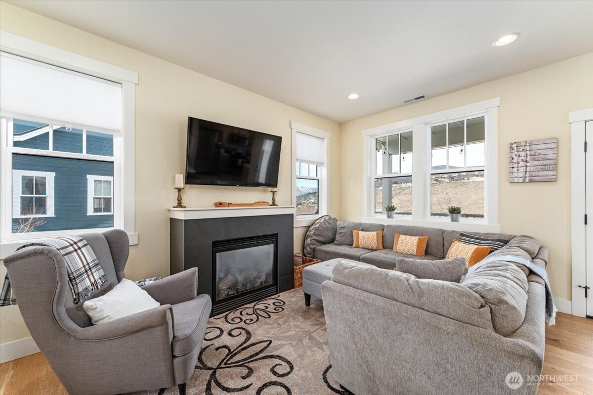 118 Porcupine Lane , Chelan, WA 98816